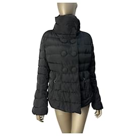 Moncler gepolsterte Daunenjacke Größe 5 M/L gebraucht