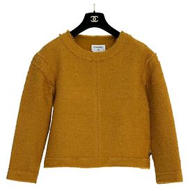 Top de Tweed Mostaza de Manga Larga de Chanel - Talla 38 de segunda mano