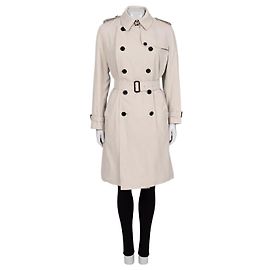 Gabardina blanca de doble botonadura Burberry XL de segunda mano