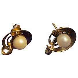 Vintage Ohrringe aus Gold (18 Karat) mit Weißen Perlen