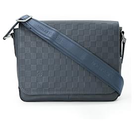 Bolso de Hombro District PM Damier Infini Louis Vuitton