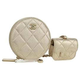 Custodia Air Pods Matelassé CHANEL & Portamonete in Pelle di Agnello CC Oro Auth BAZ881SAM