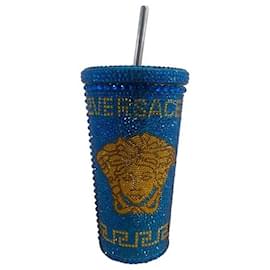 Taza de viaje con tachuelas Medusa de Versace