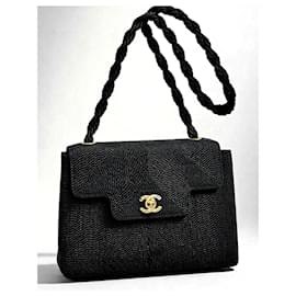 Rara Borsa a Flap in Seta Nera Intrecciata Chanel Vintage Kelly 1997 con Finiture in Oro 24K