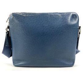 Borsa a tracolla Louis Vuitton Taiga Grigori