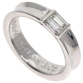 Anello impilabile in diamante in oro bianco 18K di Tiffany & Co.