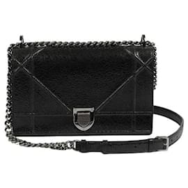 Dior Diorama Medium Tasche aus schwarzem Craquelé-Leder