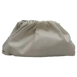 Bottega Veneta The Pouch in pelle bianca