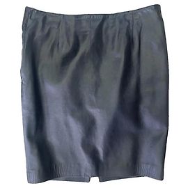 Minigonna in pelle Valentino Garavani nera