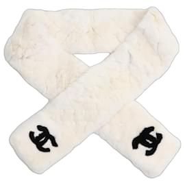 Chanel Orylag Kaninchenfell Stola