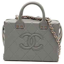 Chanel Pequena CC Matelassé Couro de bezerro alça superior Vanity Conversível