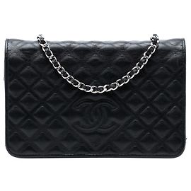Chanel Nero CC Impresso in Agnello Diamante Portafoglio a Catena
