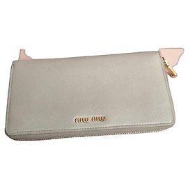 Cartera de Cuero Gris Miu Miu