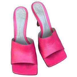 Sandali Bottega Veneta in pelle fucsia