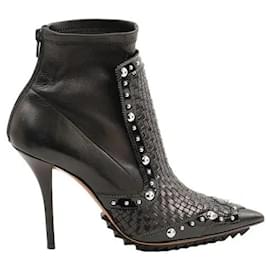 Stivaletti Givenchy con borchie in pelle nera