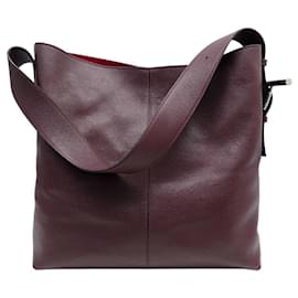 ALEXANDER MCQUEEN T-BAR SLING HANDTASCHE AUS STRUKTURIERTEM BORDEAUX-LEDER - Alexander Mcqueen