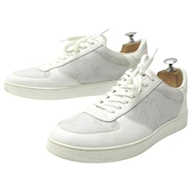 LOUIS VUITTON RIVOLI MONOGRAM SNEAKERS 1A5HW2 6 40.5