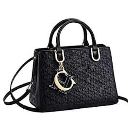Borsa a mano Carolina Herrera Duchess Mini Nera in Pelle