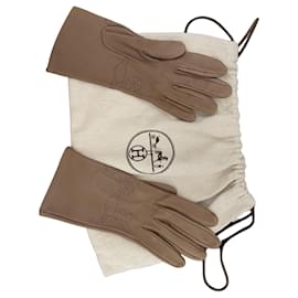 Hermès Taupe Perforierte Lederhandschuhe Größe 7