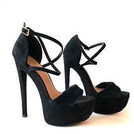 Sandali con tacco a piattaforma in suede Nanette di Kurt Geiger