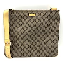 Borsa a spalla GG Supreme gialla Gucci