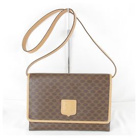Céline Borsa a Spalla Celine Macadam