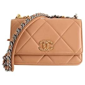 Chanel Borsa a tracolla beige