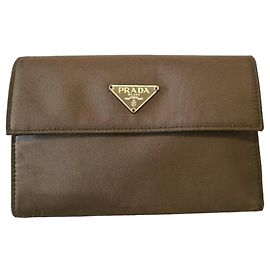 Cartera Prada de Tela Marrón