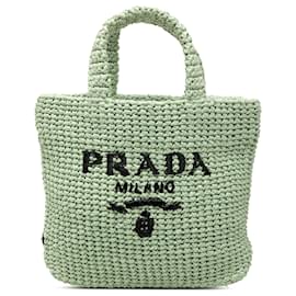 Prada Grüner kleiner Tote aus gehäkeltem Raphia-Effekt mit besticktem Logo