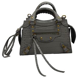 Borsa Balenciaga Mini Neo Classic City in pelle grigia con stampa coccodrillo