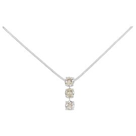 Autre Marque Collar de diamantes de tres piedras en oro blanco Au750