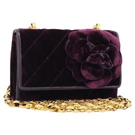 CHANEL Borsa a Spalla Matelassé Catena Camelia Velluto Viola Oro CC Auth YKZ1012V