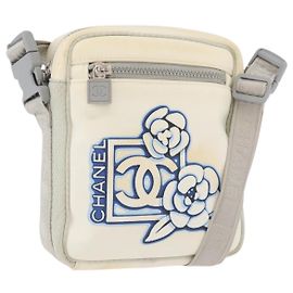 CHANEL Borsa a Spalla Camelia Sport in Nylon Bianco Argento CC Auth bs34278