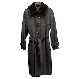 Manteau en laine noir Yves Saint Laurent