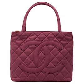 Bolso Medallion de Ante Rojo Chanel