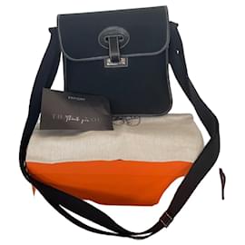 Hermès Buenaventura PM Umhängetasche schwarz Canvas