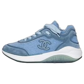 NWOB Chanel Lange Pelz-Sneaker in Blau Größe 37 Gebraucht
