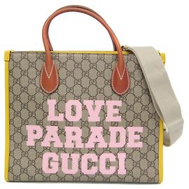 Borsa a spalla in pelle GG Supreme per donna di Gucci