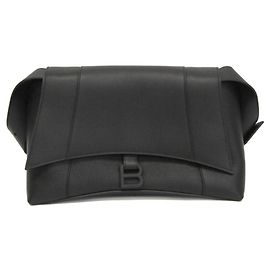 Balenciaga Downtown Medium Schultertasche aus Leder