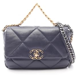 Borsa a Spalla Matelassé Chanel 19 Dixneuf