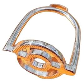 nuevo anillo de pañuelo Hermès en acero plateado con caja Hermès