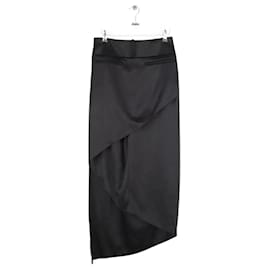 Saia preta - Courreges