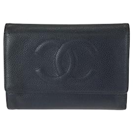 Chanel Vintage Kaviarhaut Compact Wallet
