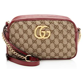 Borsa per fotocamera piccola GG Marmont in tela GG Matelassé di Gucci