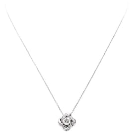 Collana Boucheron, "Ava Peonia", oro bianco, diamanti.
