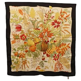 Sciarpa in seta nera Salvatore Ferragamo Auth 174683A