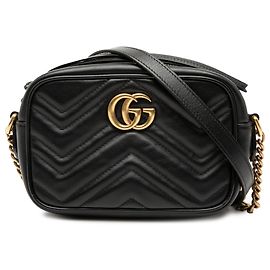 Gucci Mini GG Marmont Matelassé em couro preto com alça transversal