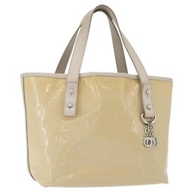 Borsa a mano Gancini in pelle verniciata beige argento Auth BAZ498 di Salvatore Ferragamo