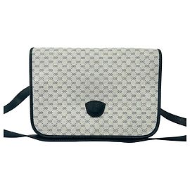 Borsa a spalla in pelle con logo GG micro vintage di Gucci