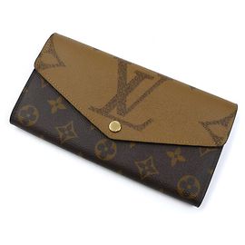 Cartera larga Louis Vuitton Monogram Gigante Invertido Marrón